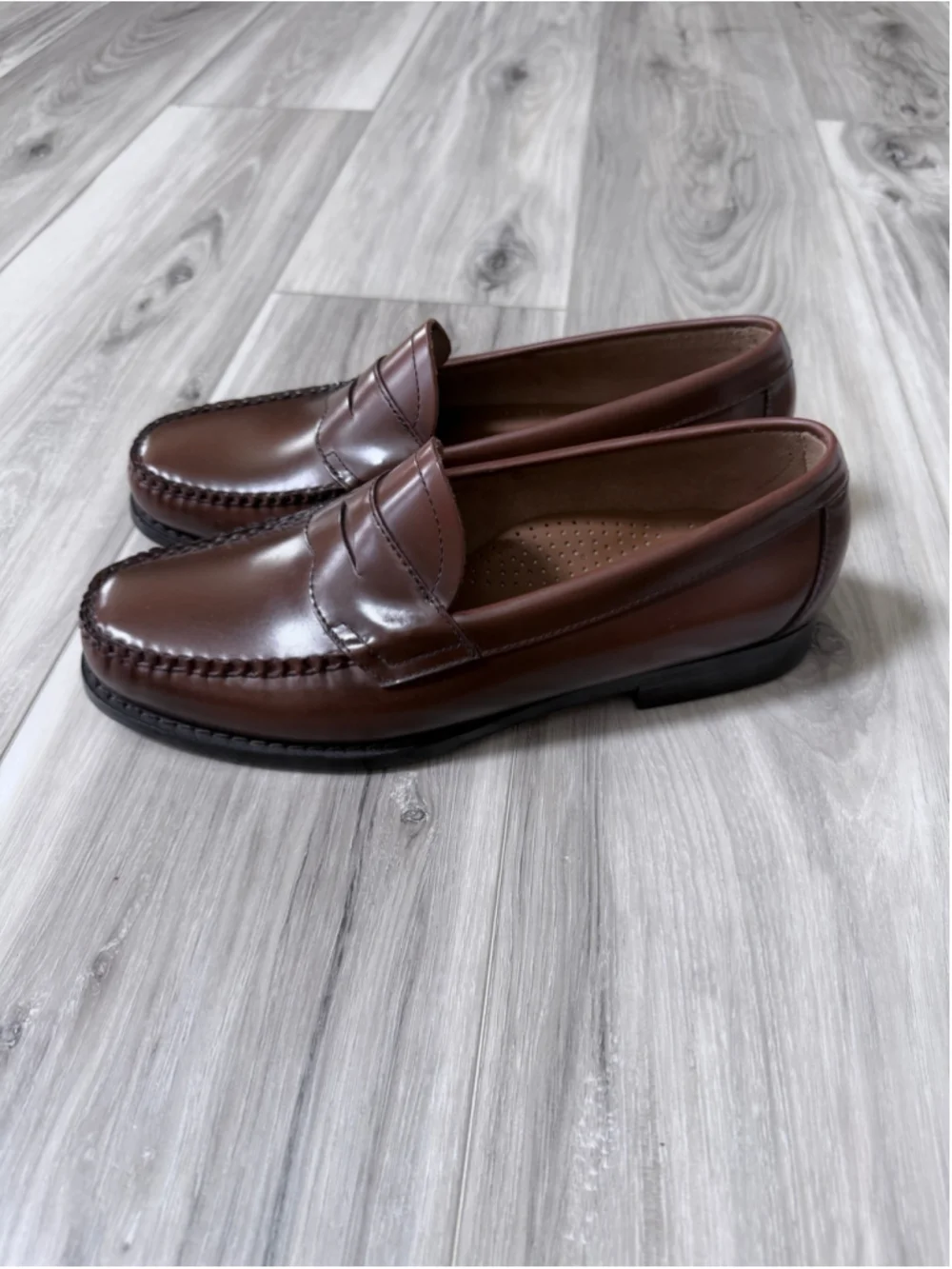 G.H. Bass Weejuns Logan Penny Loafers Men’s 8 EE Brown Leather Dress Shoes
